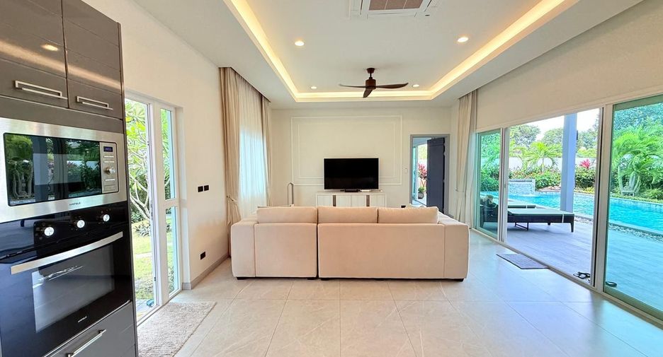 For sale 3 bedrooms villa in Hua Hin, Prachuap Khiri Khan