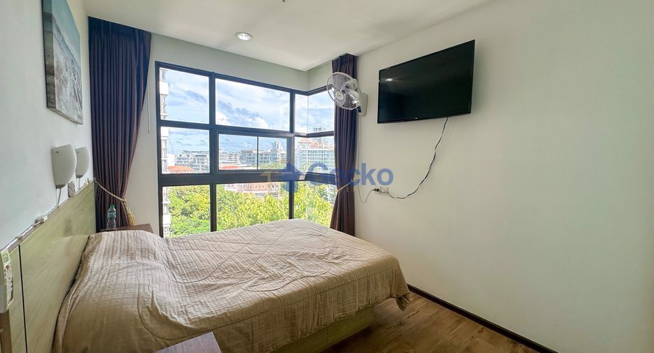 For sale 2 bedrooms condo in South Pattaya, Pattaya