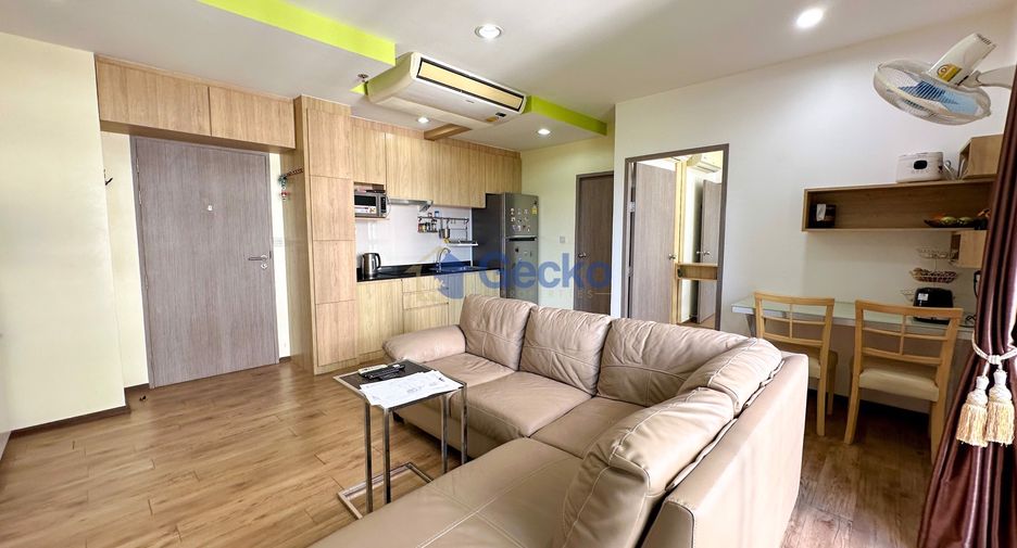 For sale 2 bedrooms condo in South Pattaya, Pattaya