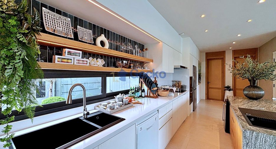 À vendre 4 chambres maison à East Pattaya, Pattaya