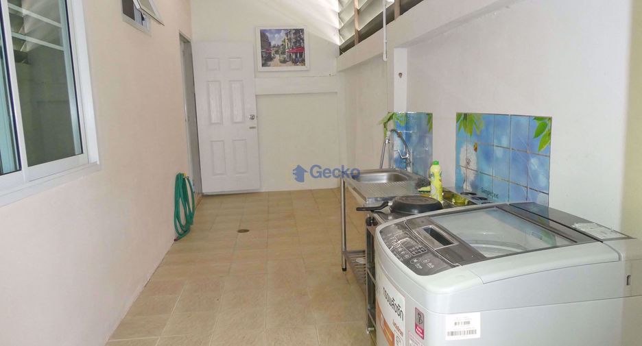 For rent 2 bedrooms house in East Pattaya, Pattaya