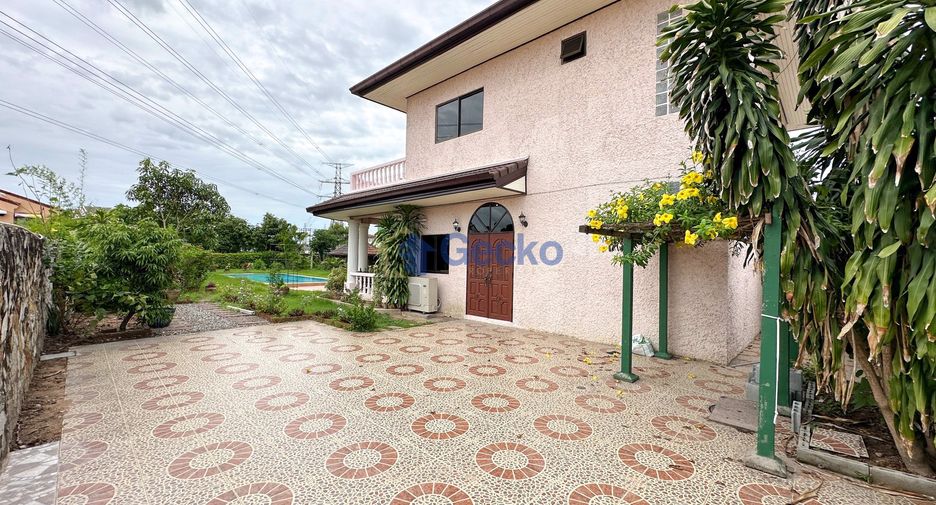 For sale 4 bedrooms house in East Pattaya, Pattaya
