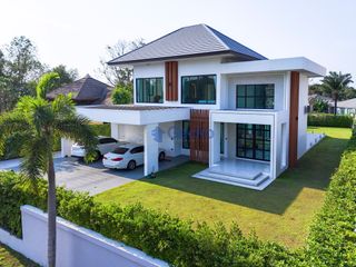 For sale 4 bedrooms house in Bang Lamung, Chonburi