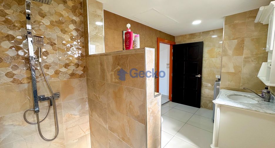 Condo en venta de 2 habitaciones en South Pattaya, Pattaya