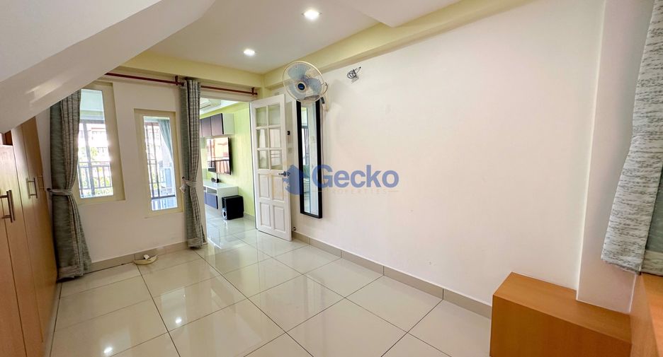 Condo en venta de 2 habitaciones en South Pattaya, Pattaya