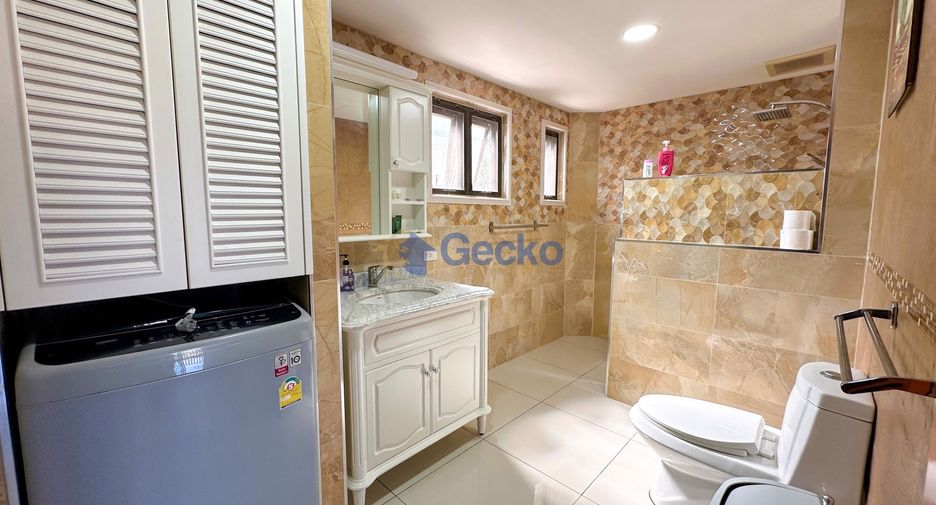 Condo en venta de 2 habitaciones en South Pattaya, Pattaya