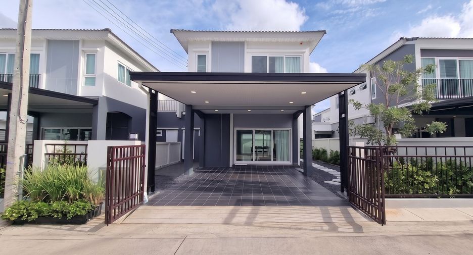 Casa adosada en venta y en alquiler de 3 habitaciones en Mueang Phuket, Phuket