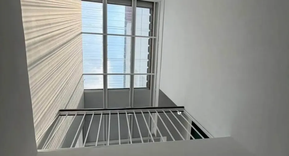 Reihenhaus zum Kauf mit 4 Zimmer in Watthana, Bangkok