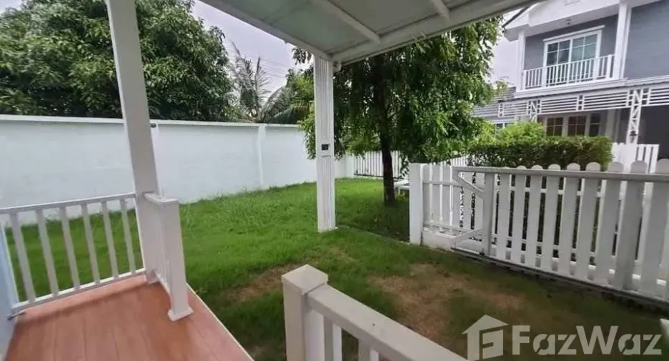For sale and for rent 4 bedrooms house in Khlong Sam Wa, Bangkok