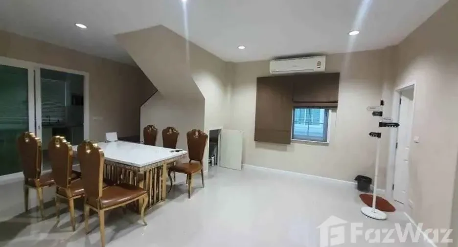 For sale and for rent 4 bedrooms house in Khlong Sam Wa, Bangkok