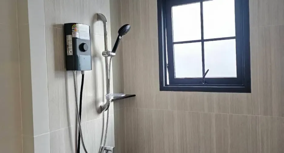 For rent 4 bedrooms house in Bang Phli, Samut Prakan