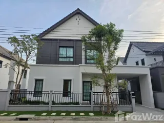 For rent 4 bedrooms house in Bang Phli, Samut Prakan