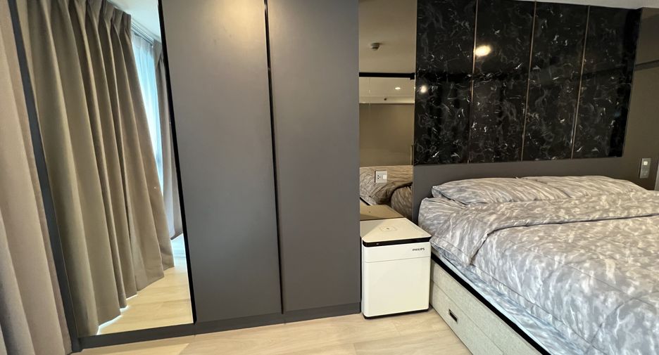 For sale 1 bed condo in Sathon, Bangkok