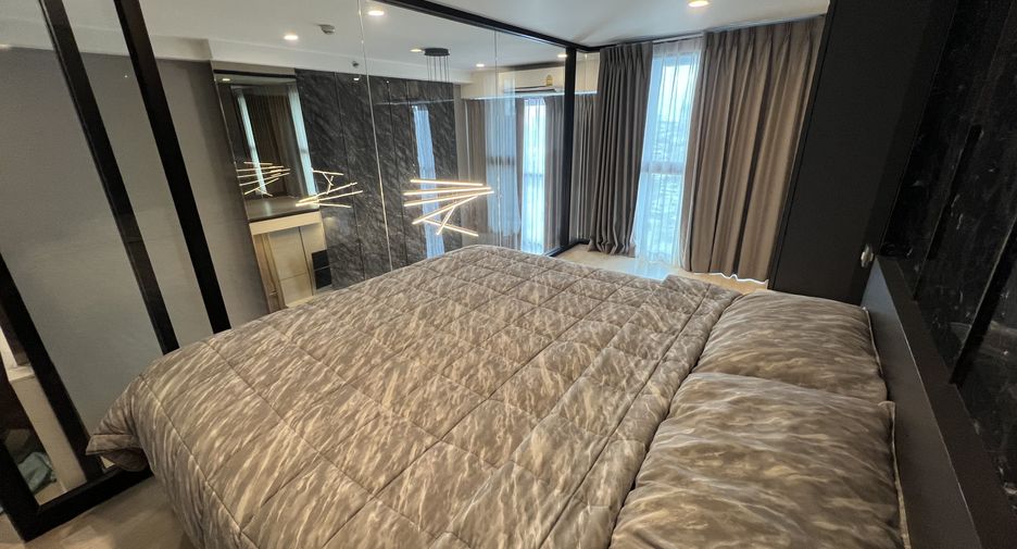 For sale 1 bed condo in Sathon, Bangkok