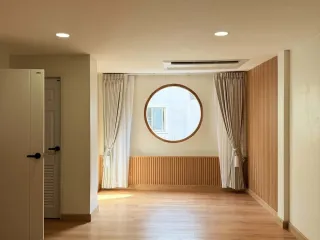 Casa en alquiler de 4 habitaciones en Sathon, Bangkok