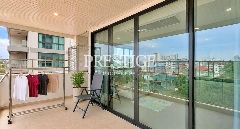 For sale 2 bedrooms condo in Jomtien, Pattaya