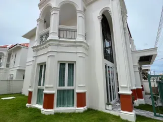 For sale and for rent 4 bedrooms house in Mueang Phuket, Phuket