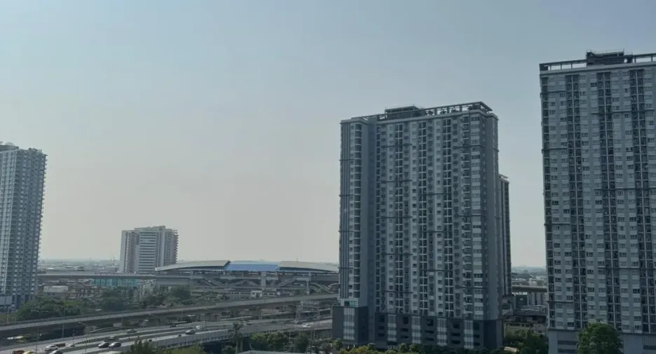 For sale and for rent 2 bedrooms condo in Chom Thong, Bangkok