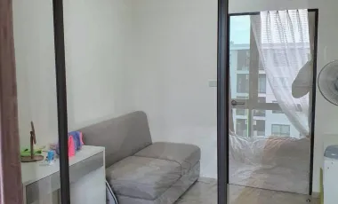 À louer studio condo à Don Mueang, Bangkok
