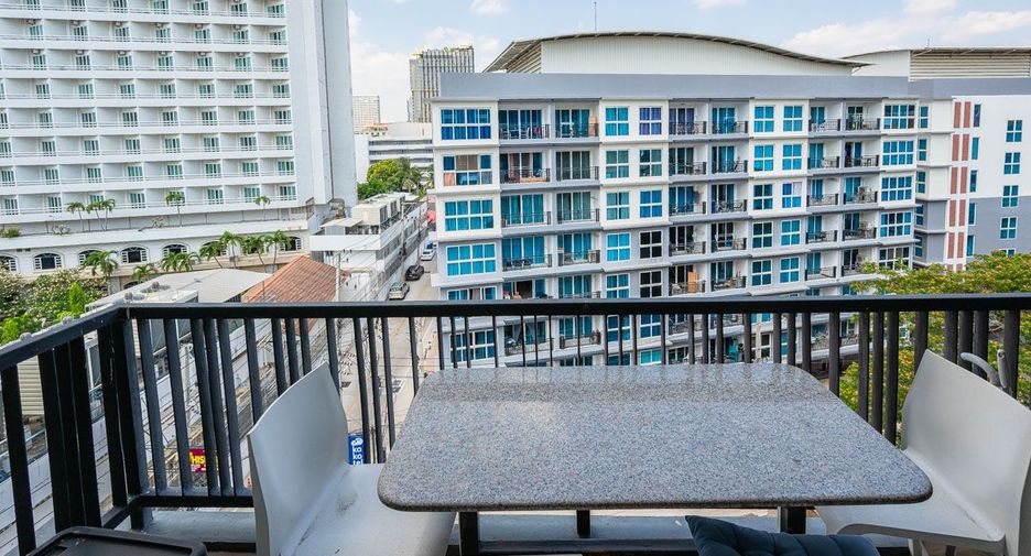 À louer 2 chambres condo à South Pattaya, Pattaya