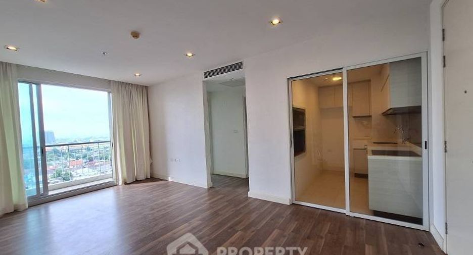 Condo en venta de 2 habitaciones en Thon Buri, Bangkok