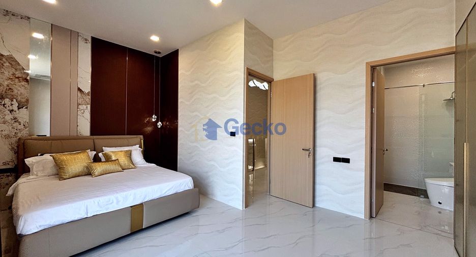 For sale 4 bedrooms house in Bang Lamung, Chonburi