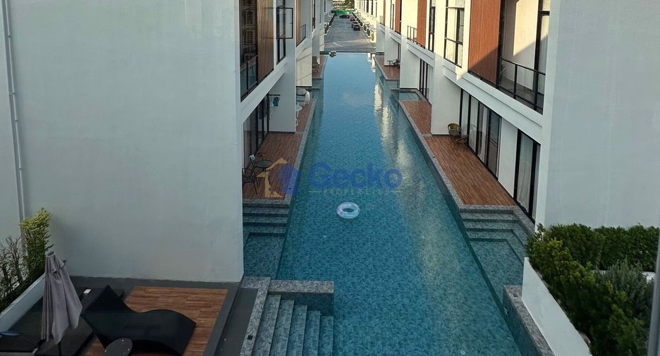 For sale 4 bedrooms house in Bang Lamung, Chonburi
