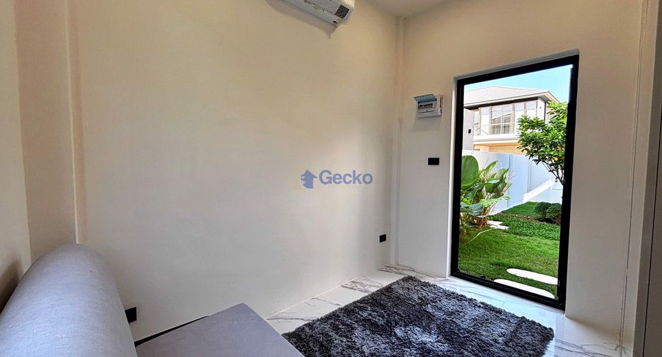 For sale 4 ベッドルーム house in Bang Lamung, Chonburi
