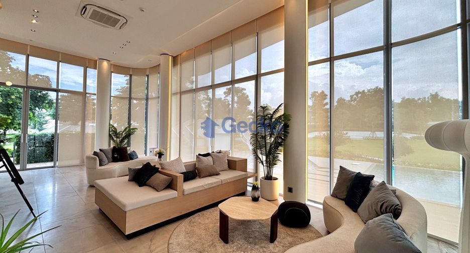 For sale 4 ベッドルーム house in Bang Lamung, Chonburi