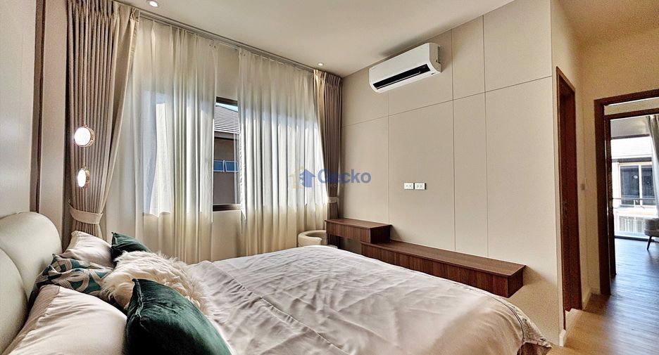 For sale 4 ベッドルーム house in Bang Lamung, Chonburi