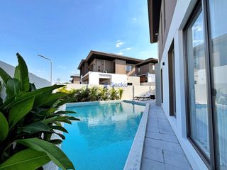 Haus zum Kauf mit 4 Zimmer in Bang Lamung, Chonburi