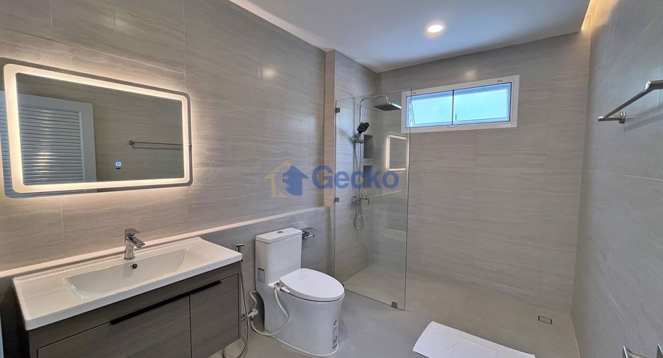 À vendre 3 chambres maison à Huay Yai, Pattaya