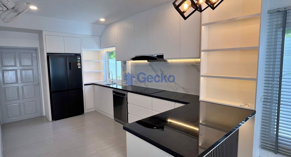 À vendre 3 chambres maison à Huay Yai, Pattaya