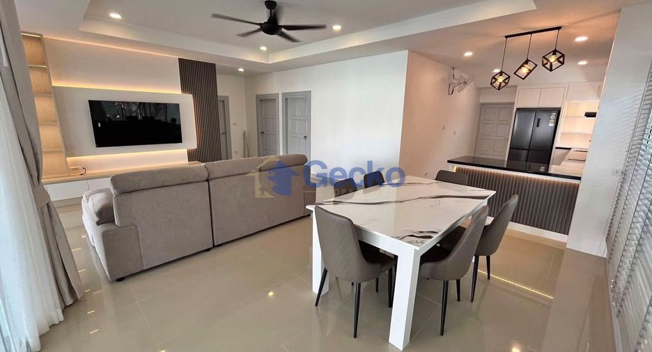 À vendre 3 chambres maison à Huay Yai, Pattaya