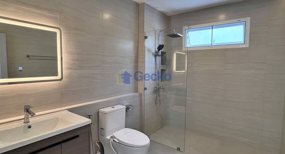À vendre 3 chambres maison à Huay Yai, Pattaya