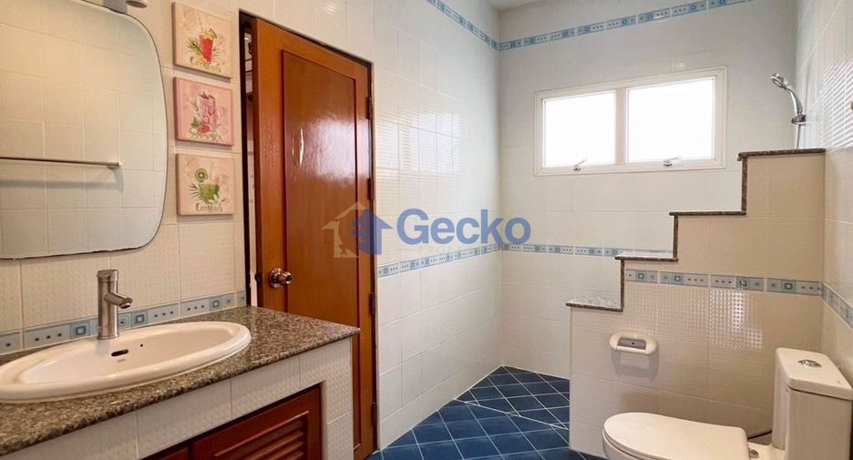 For sale 3 bedrooms house in Bang Lamung, Chonburi