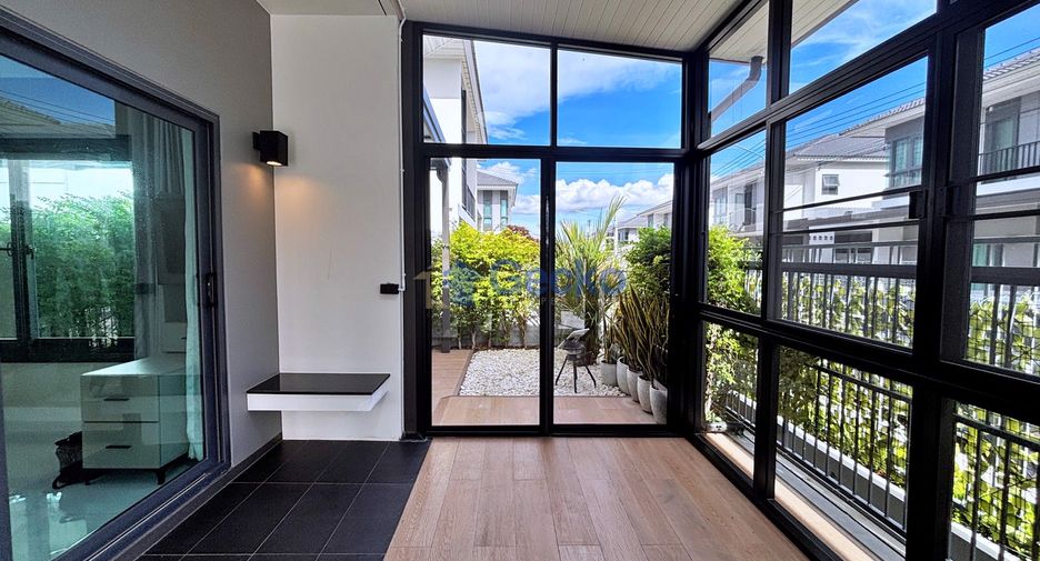 Casa en venta de 4 habitaciones en Bang Lamung, Chonburi