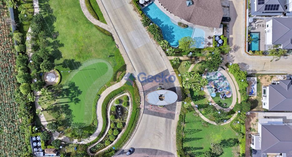 Casa en venta de 4 habitaciones en Bang Lamung, Chonburi
