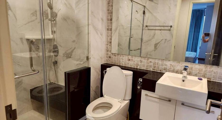 Condo en alquiler de 1 habitaciones en Khlong San, Bangkok