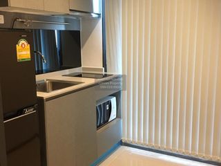 Condo en alquiler de 1 habitaciones en Phra Khanong, Bangkok