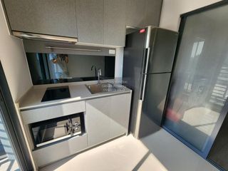 Condo en alquiler de 1 habitaciones en Phra Khanong, Bangkok
