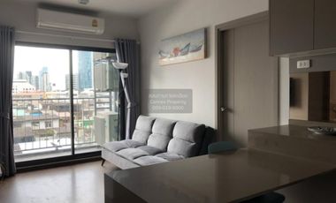 À louer 2 chambres condo à Phra Khanong, Bangkok