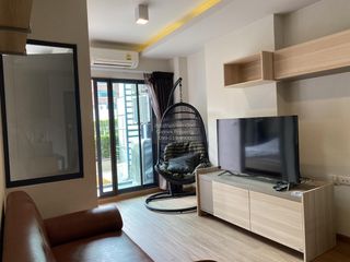 Condo en alquiler de 1 habitaciones en Phra Khanong, Bangkok