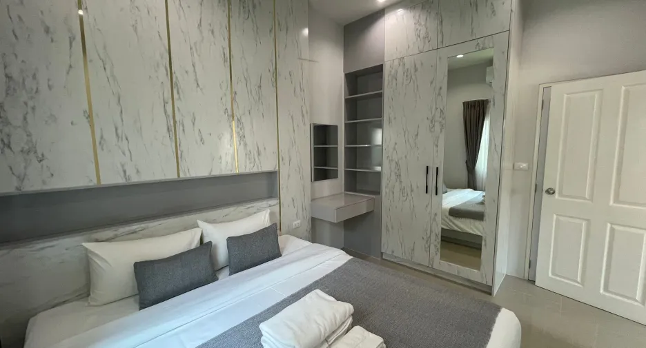 Haus zur Miete mit 2 Zimmer in Mueang Phuket, Phuket