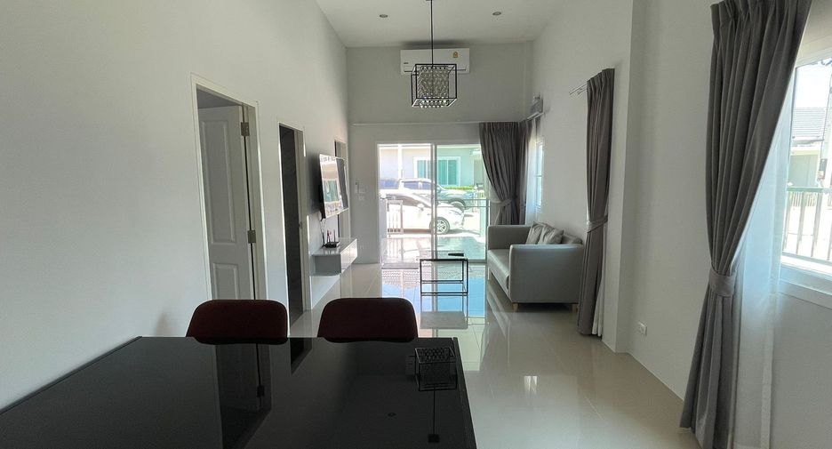Haus zur Miete mit 2 Zimmer in Mueang Phuket, Phuket