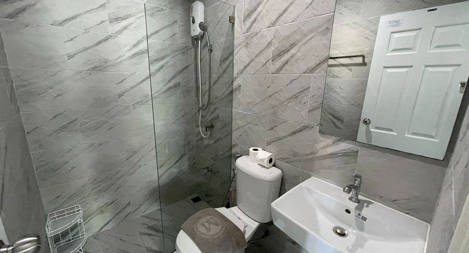 Haus zur Miete mit 2 Zimmer in Mueang Phuket, Phuket