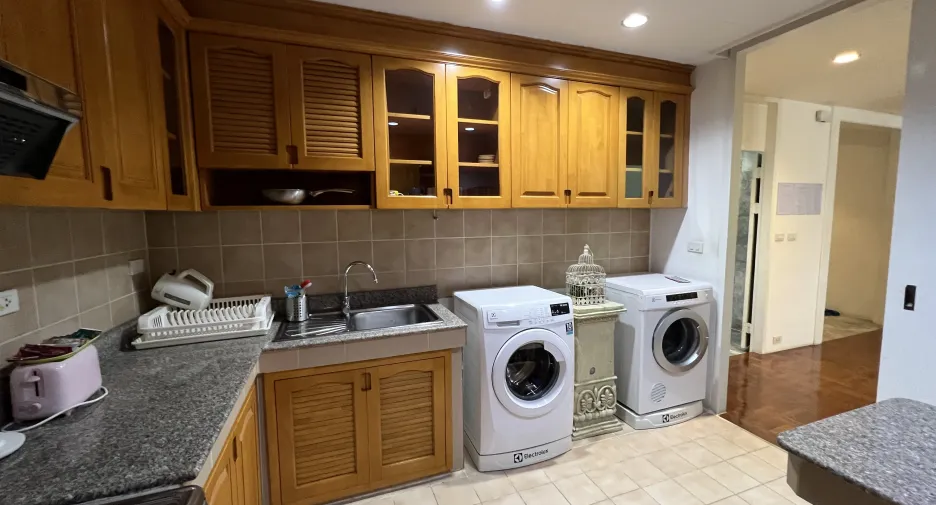Wohnung zur Miete mit 3 Zimmer in Sathon, Bangkok