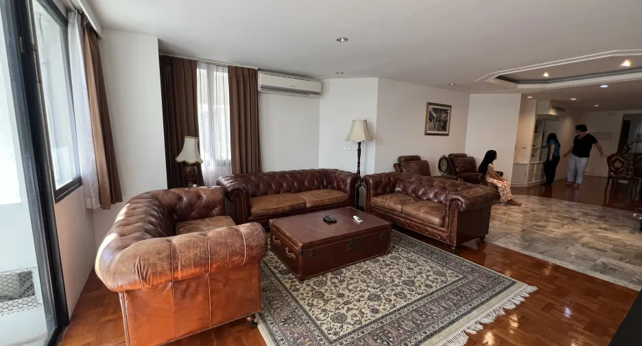 Wohnung zur Miete mit 3 Zimmer in Sathon, Bangkok