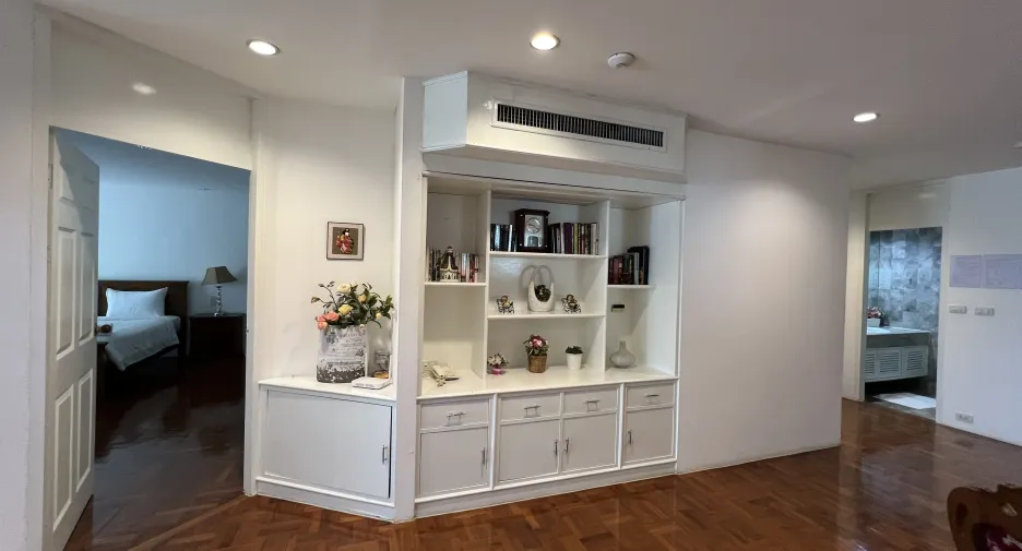 Wohnung zur Miete mit 3 Zimmer in Sathon, Bangkok
