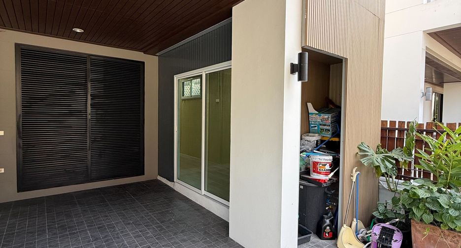 Haus zum Kauf mit 4 Zimmer in Prawet, Bangkok
